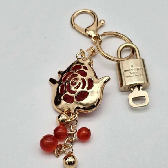 Authentic Louis Vuitton Lock & Key with unbranded Bagcharm, Keycharm, Keychain - Picture 4 of 8